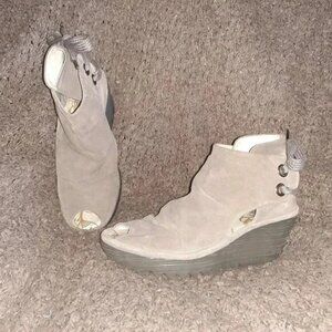 FLY LONDON-Yema-Taupe Suede-Peep Toe Wedges-Lace Back-Sz 36-Excellent